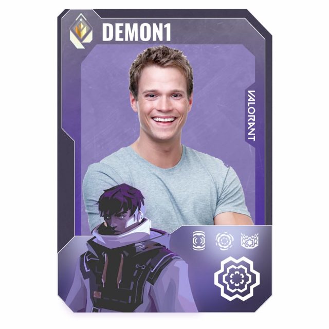 VIOLET VALORANT игрок